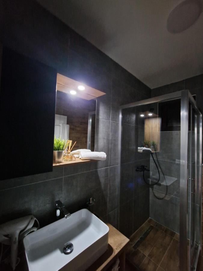 Garnet Star Apartments 1 コパオニク エクステリア 写真